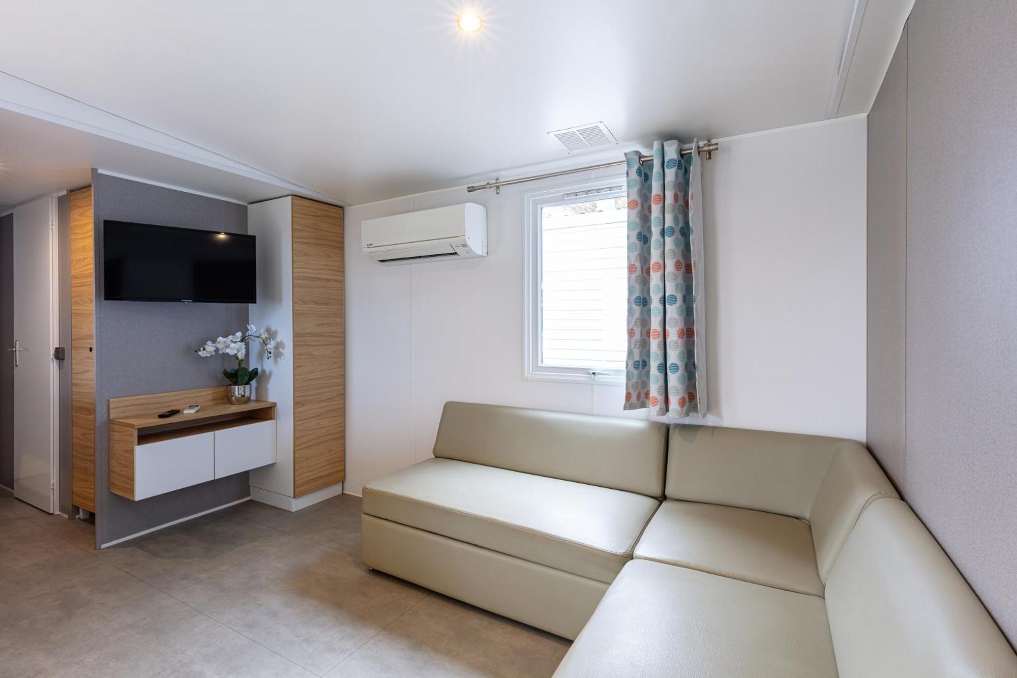 Mobil Home, Piscine Chauffee, Toboggan, Acces Plage Direct - 3 Chambres 6 Personnes 拉图巴里 外观 照片